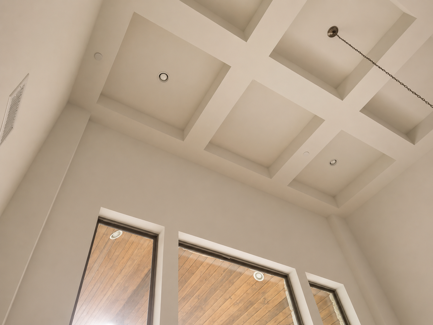 Custom carpentry and built-ins